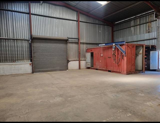 INDUSTRIAL PROPERTY TO RENT IN MERRIVALE